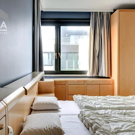 Ryckman 0601 G Appartement *